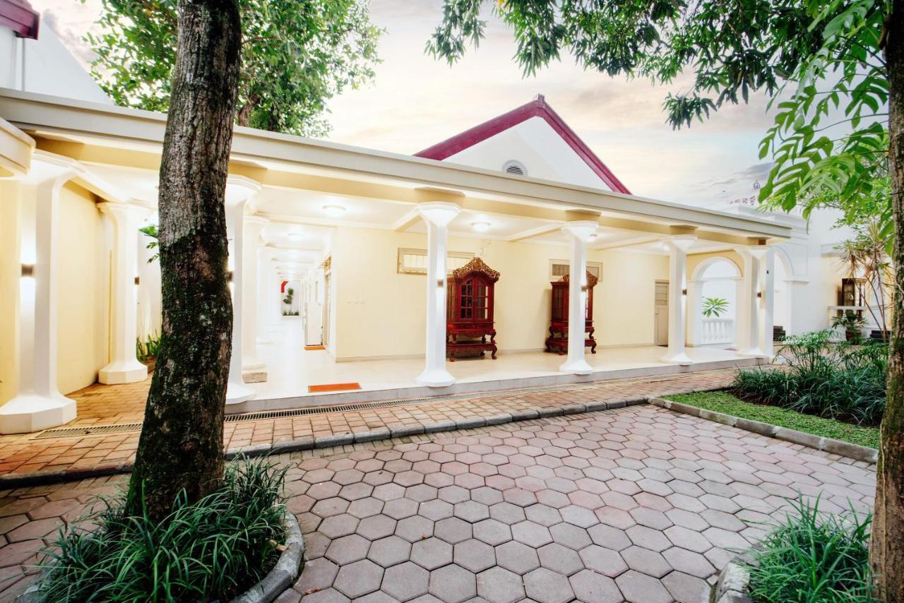 Tirtodipuran Hotel By Natts Hospitality Indonesia Jogjacarta Exterior foto